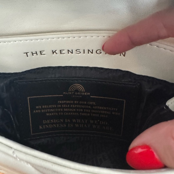 Kurt Geiger Kensington Cream Quilted Eye Shoulder Bag - Picture 8 of 8